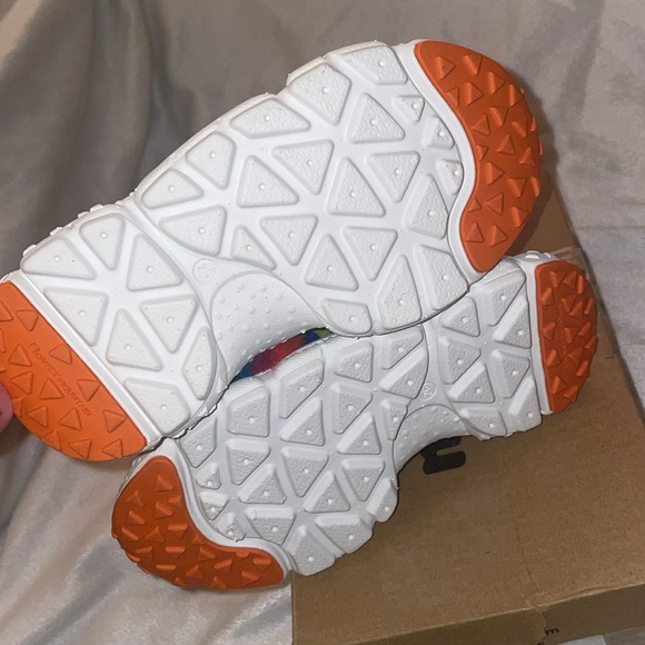 NWT Flower Mountain Kids Yamano 3 Trainers in Multicolour - Picture 11 of 12